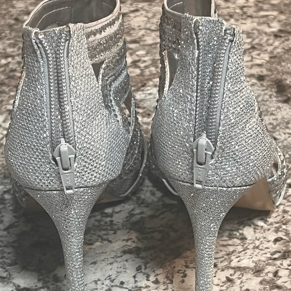 Gianni Bini Sandal